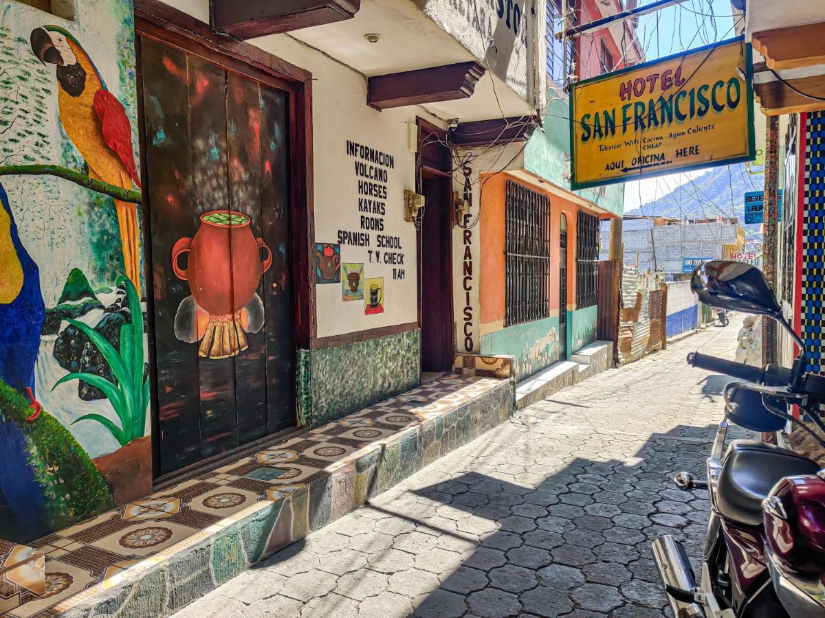 Hotel San Francisco Сан-Педро-ла-Лагуна Екстер'єр фото